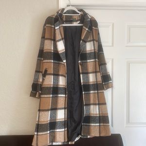 Medium - never worn plaid coat